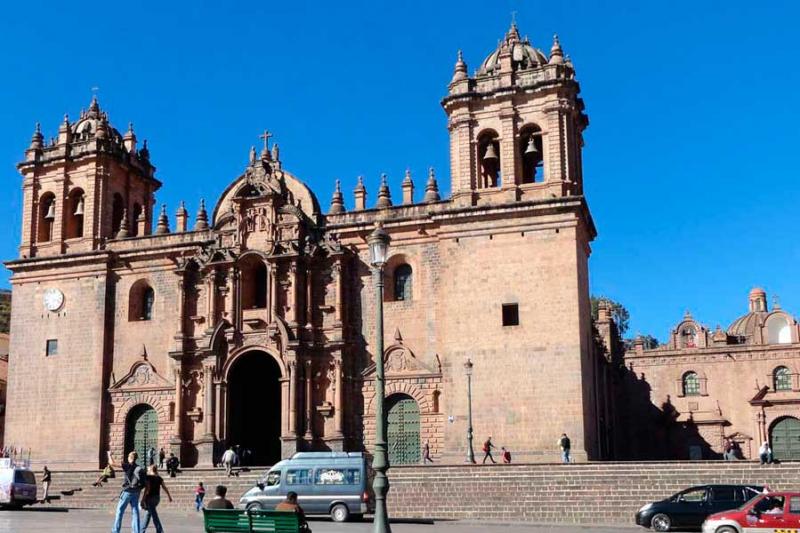 Iglesia, Museo y Convento de San Francisco de Quito - Perurr